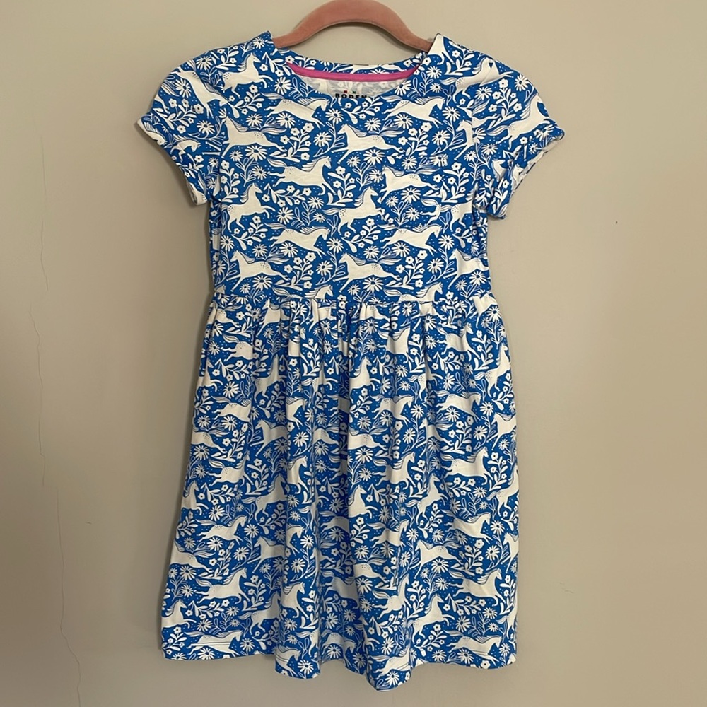 NWOT Mini Boden Short-Sleeve Jersey Dress - Peacock Plume Blue Horses